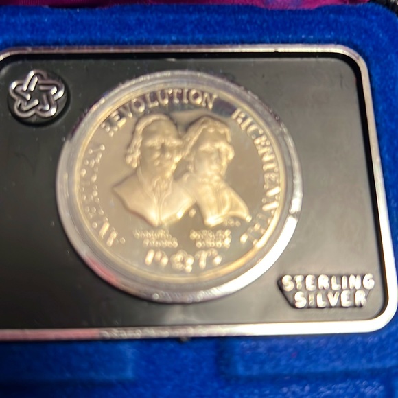 1973 Bicentennial Commemorative Silver Medal - Picture 2 of 3